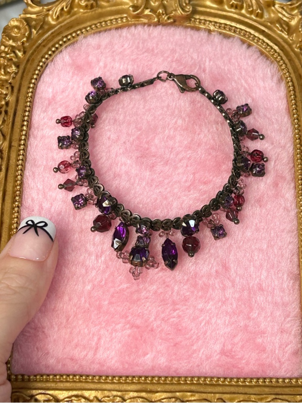 Vintage Glass Dangle Bracelet - Picture 4 of 8